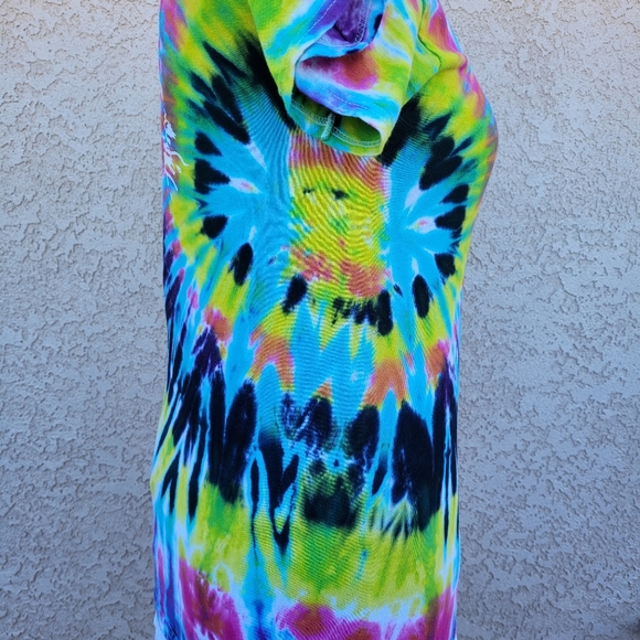 Santa Cruz tye dye - Picture 5 of 10